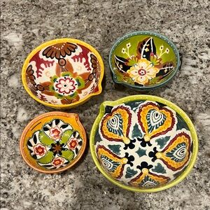 Anthropologie Ceramic Measuring Bowls Set